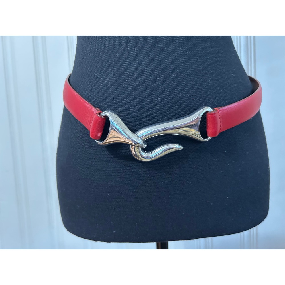 Chicos Quiet Luxury Adjustable Red Leather Belt Silver Tone Hook Buckle Size S/M